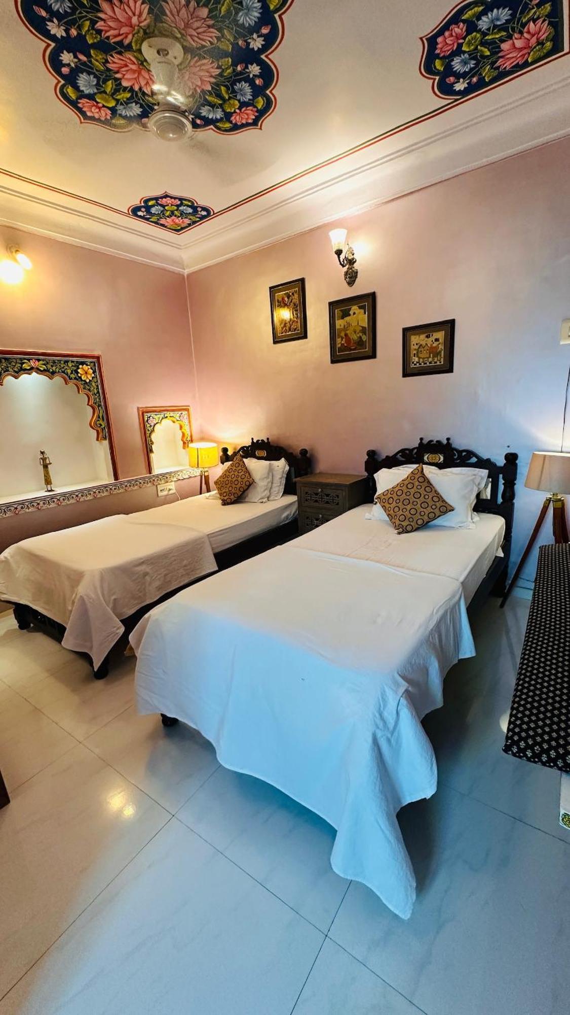 Haveli Bundi Inn Exterior photo